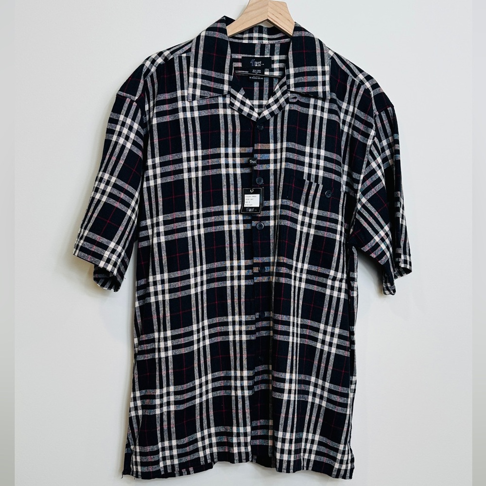 Men's Black and White Plaid Shirt